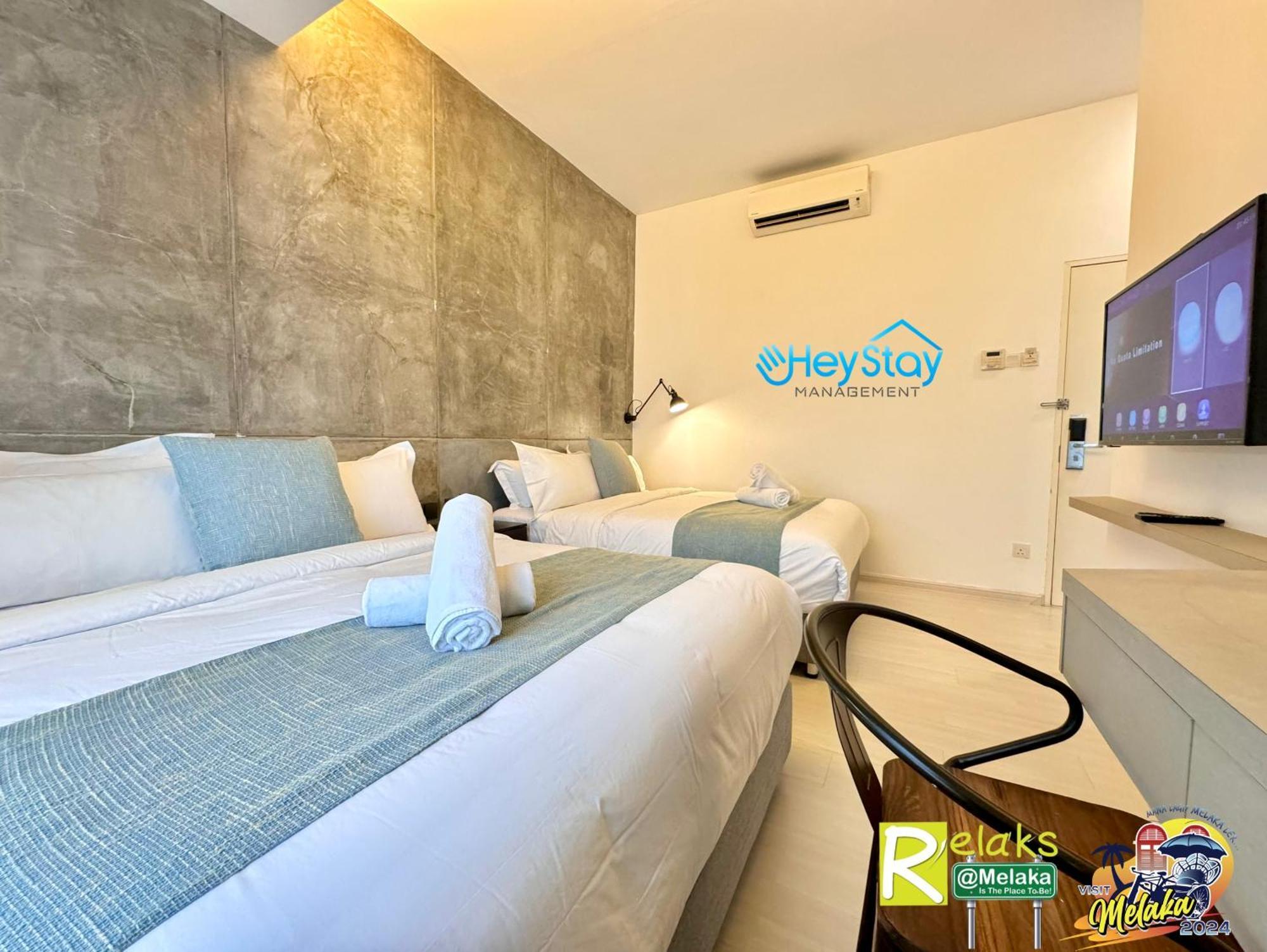 Modern Cave Guest House Walking Distance 5Mins To Jonker Malacca Bagian luar foto