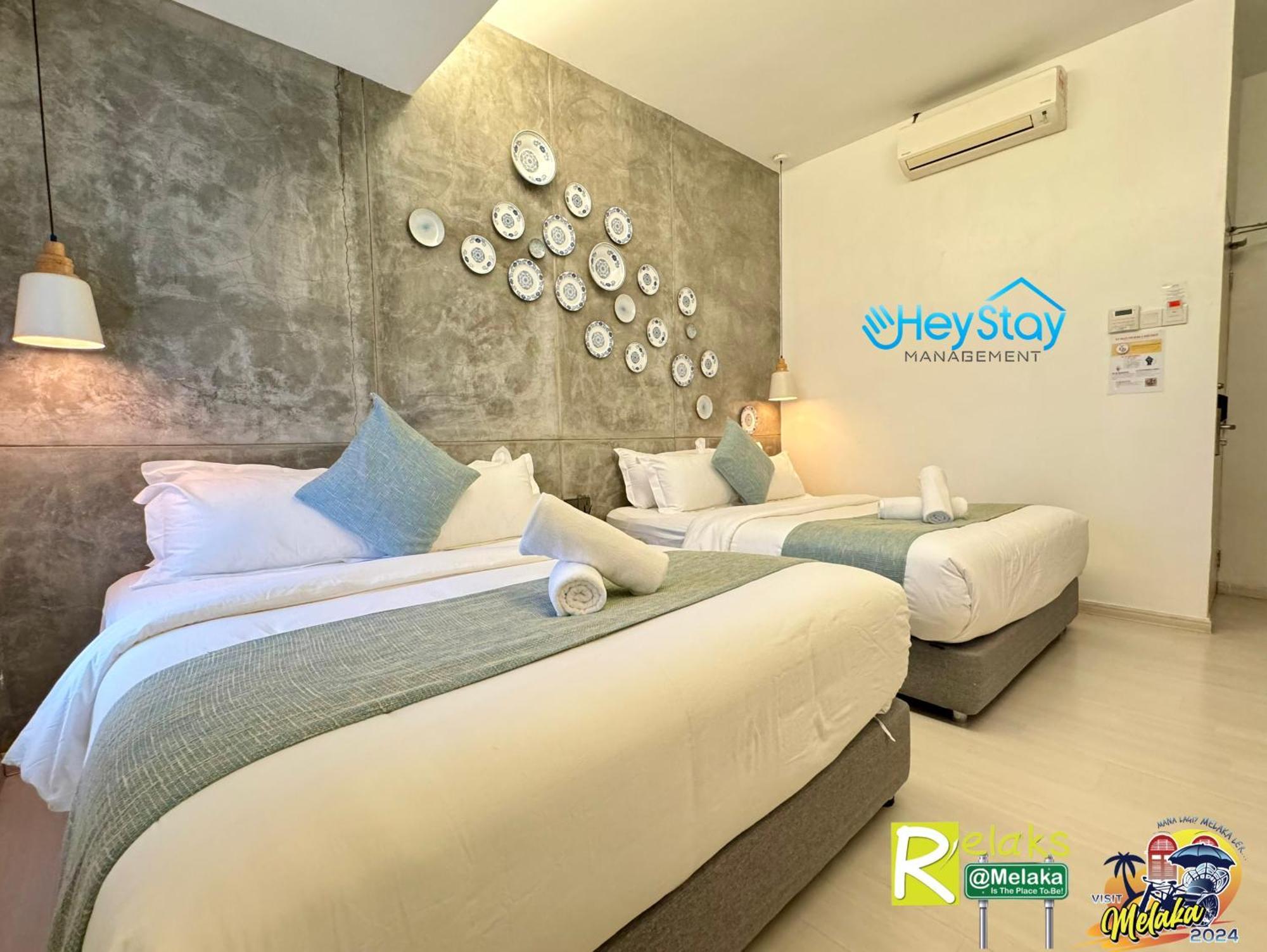 Modern Cave Guest House Walking Distance 5Mins To Jonker Malacca Bagian luar foto