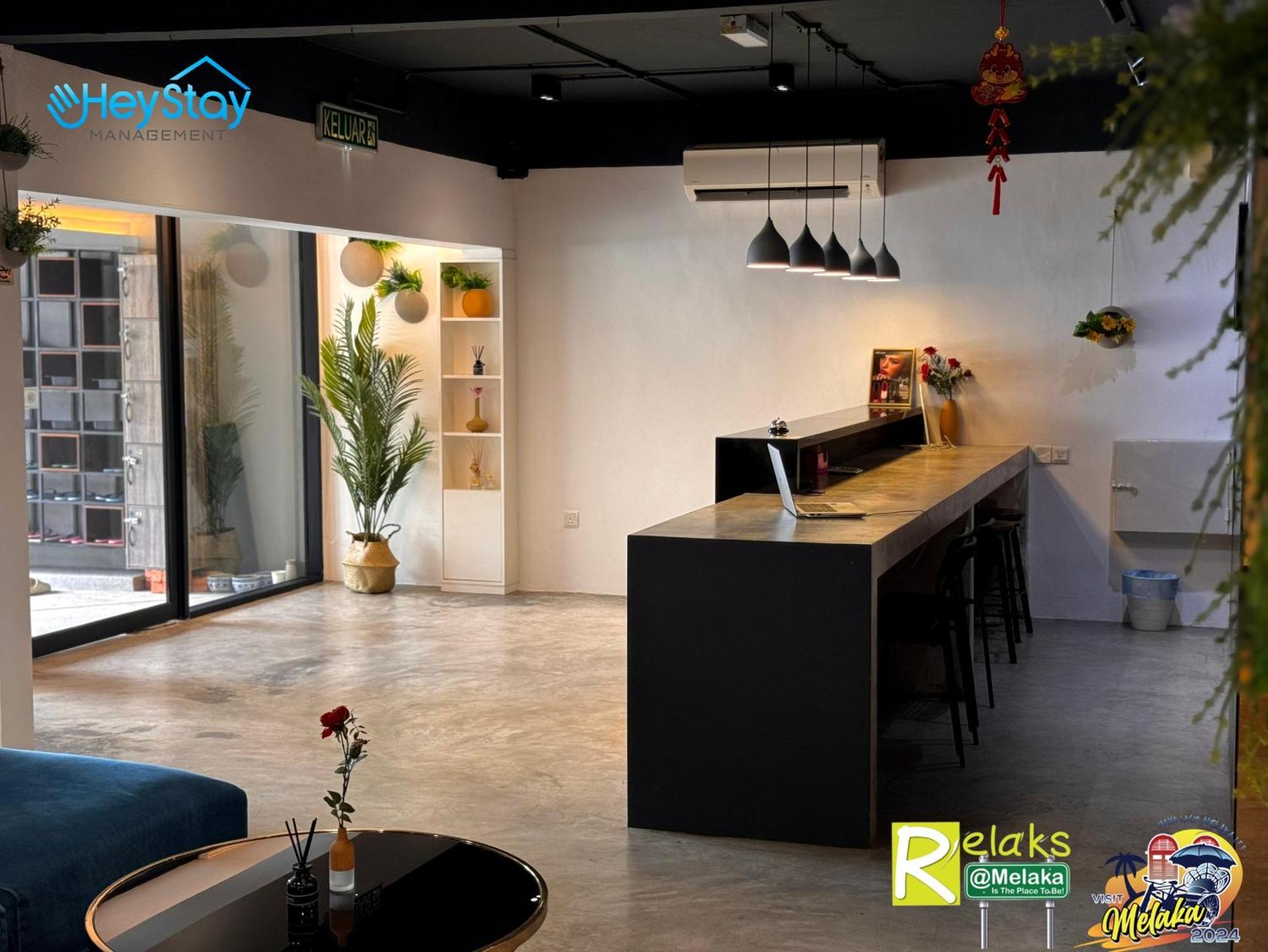 Modern Cave Guest House Walking Distance 5Mins To Jonker Malacca Bagian luar foto