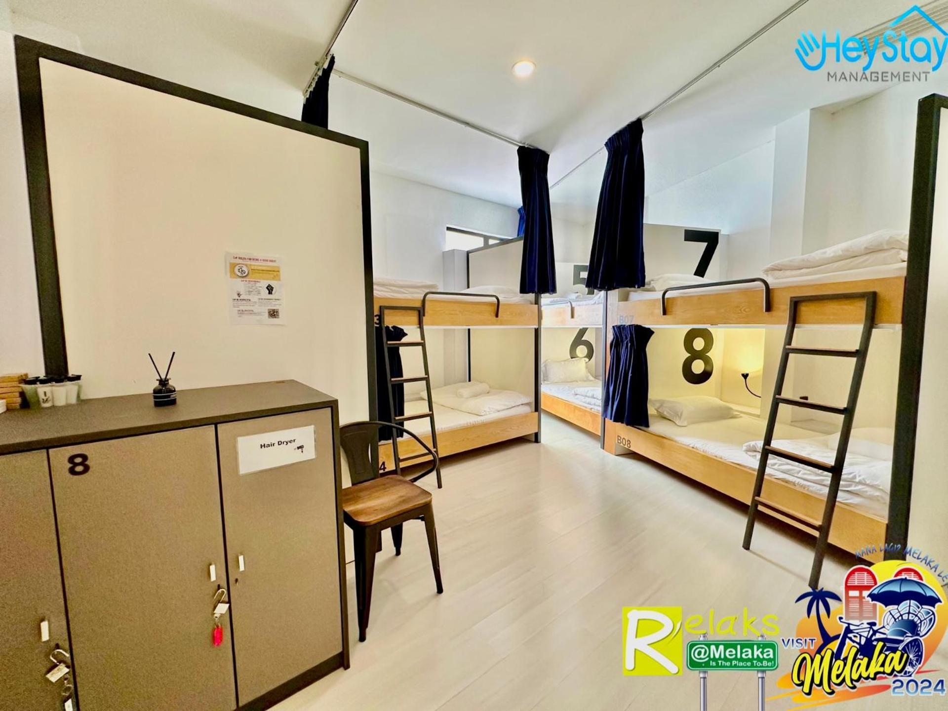 Modern Cave Guest House Walking Distance 5Mins To Jonker Malacca Bagian luar foto